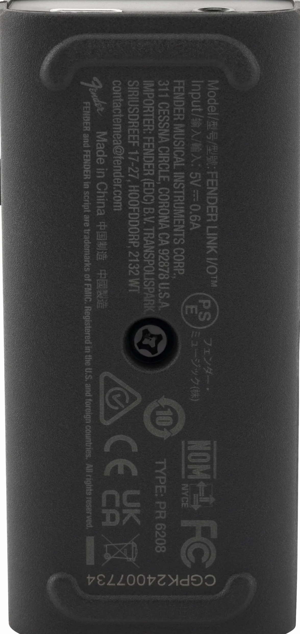 Tragbares USB-C-Audio-Interface Fender Link I/O, geeignet für E-Gitarre, passt in Ihre Tasche, bietet makellosen, bidirektionalen Ton über USB-Verbindung