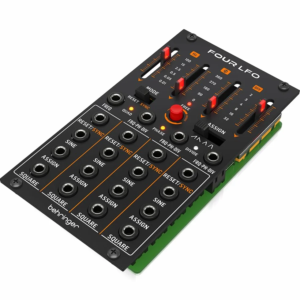 Behringer FOUR LFO Quad-LFO mit zuweisbaren Wellenformen für Eurorack