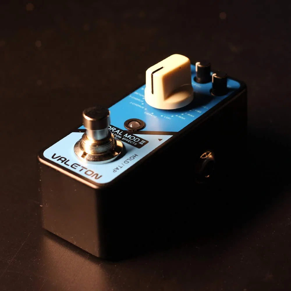 Valeton Coral Mod II Digital Modulation Chorus Flanger Phaser Univibe Tremolo Lofi Multi-Effekt Gitarre Bass Pedal