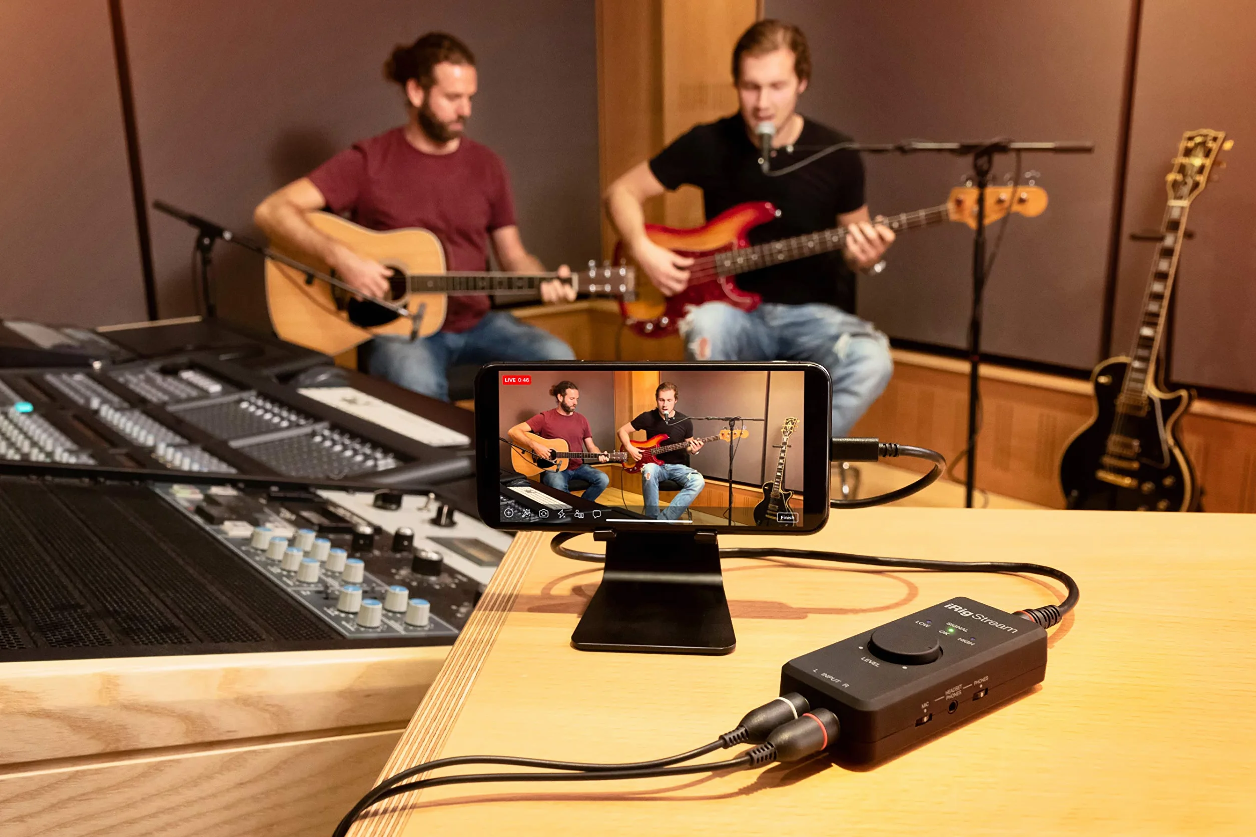 IK Multimedia iRig Stream