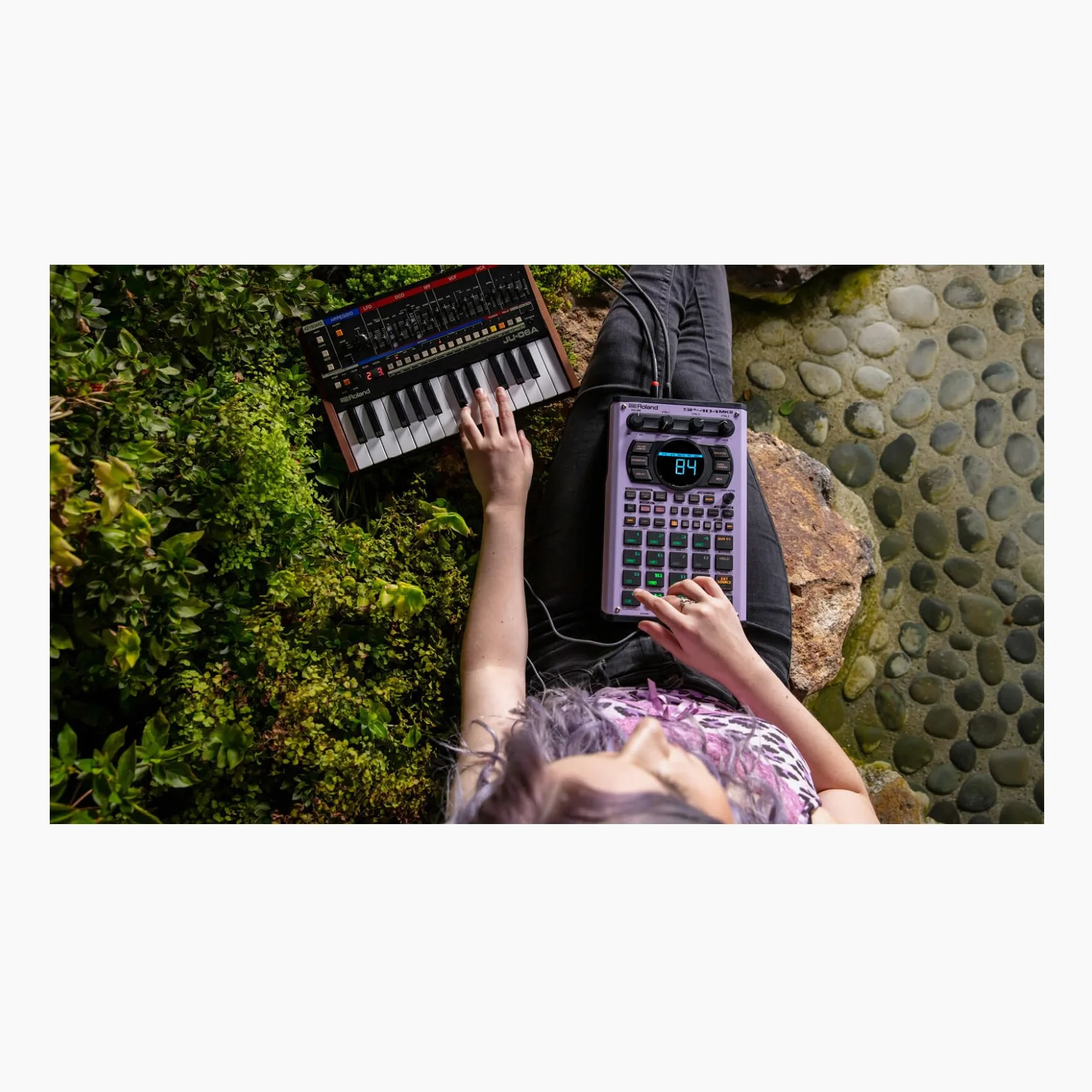 Roland SP-404MKII Kreativer Sampler und Effektgerät mit 16 GB internem Speicher, 32-stimmiger Polyphonie und 160 Samples pro Projekt