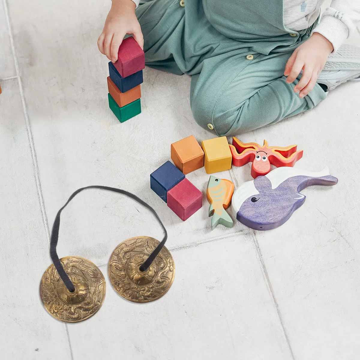 MAGICLULU Fingerzimbeln aus Messing Kleine Handzimbeln mit Band Kleiner Percussion für Yoga Tibetische Meditation und Ethnische Musik