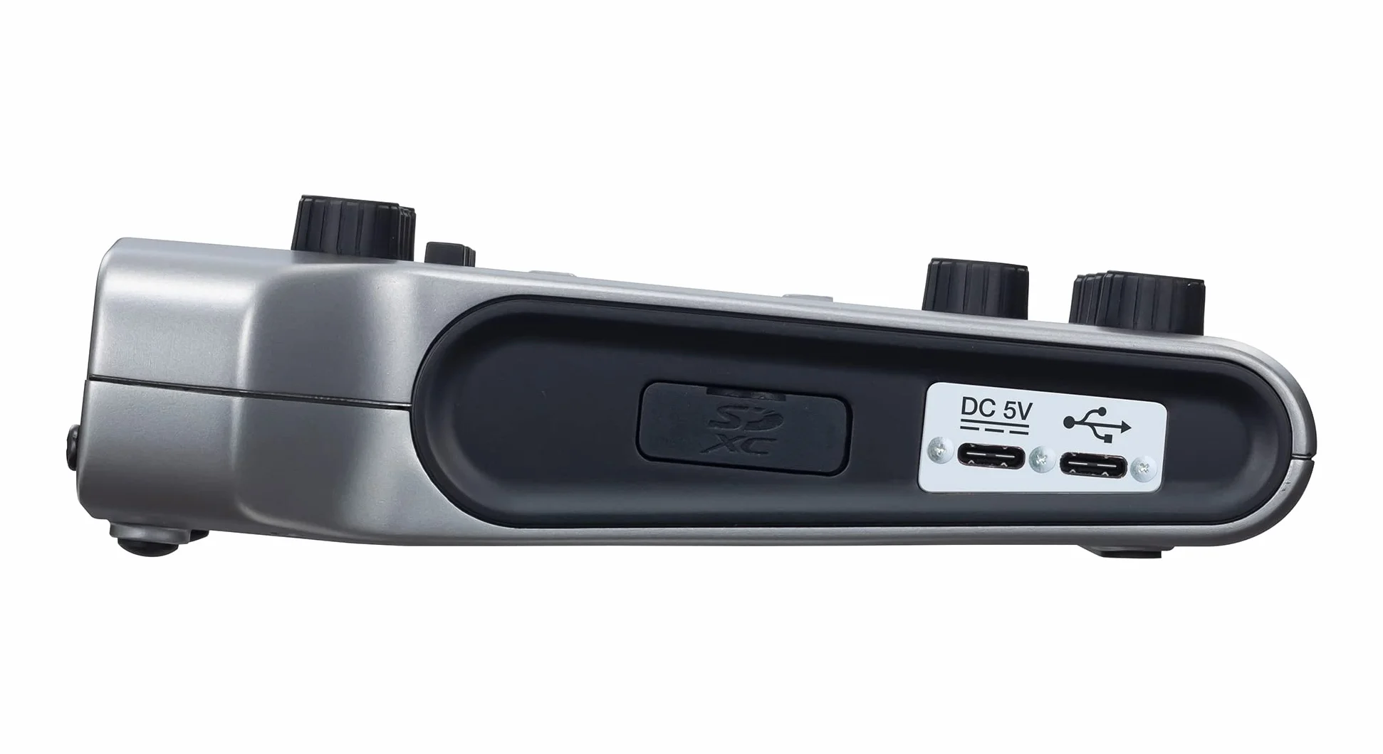 ZOOM P4 PodTrak – Mobiler Podcast-Recorder und Mixer mit 4 XLR Mikrofoneingängen & USB-Interface für Studio, Interview & Livestream