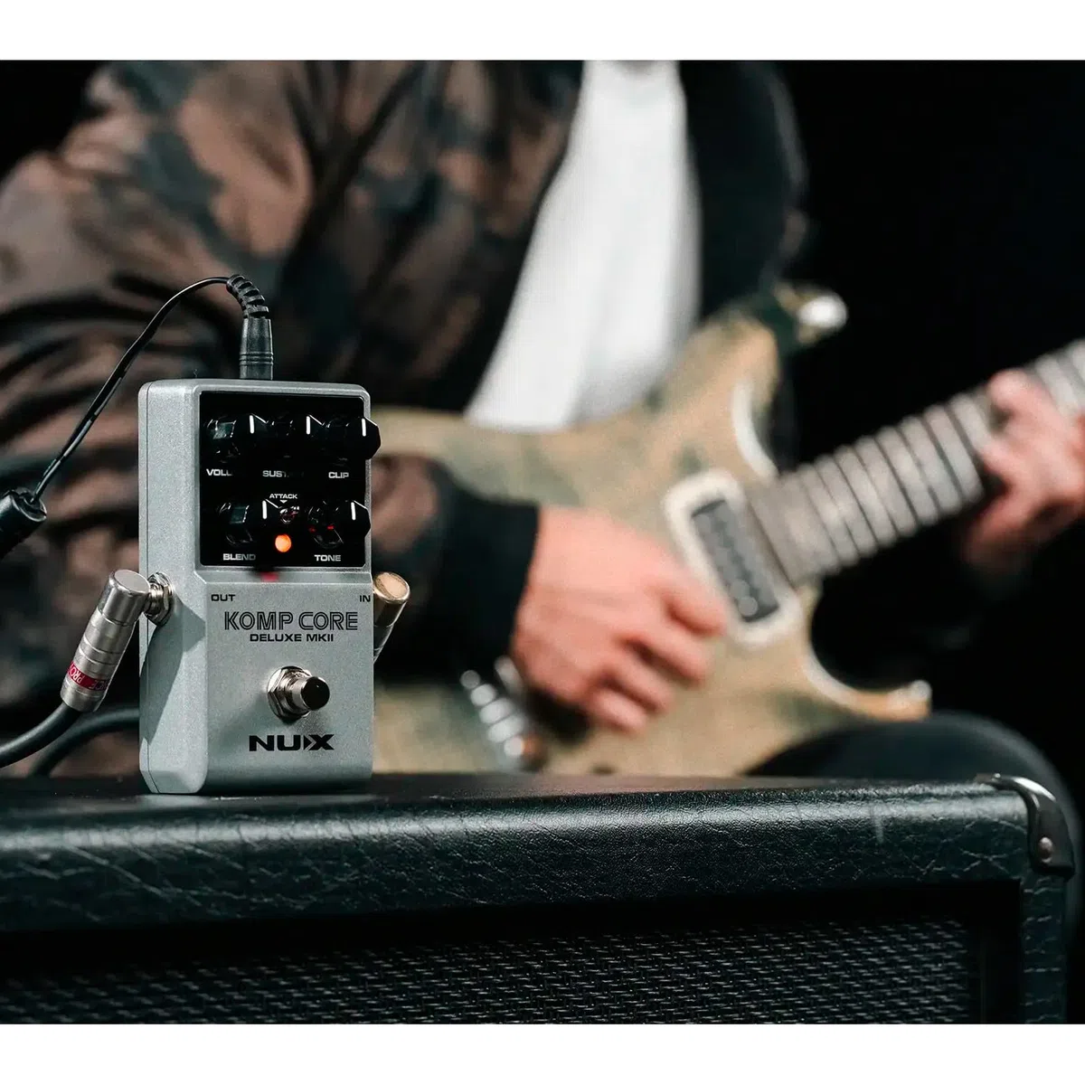 NUX | Komp Core Deluxe MKII Compressor Pedal - Analoge Gitarrenkompression mit Sustain, Clip & Blend Controls - True Bypass, Attack Switch, Compact FX für E-Gitarre, Blues, Rock, Country