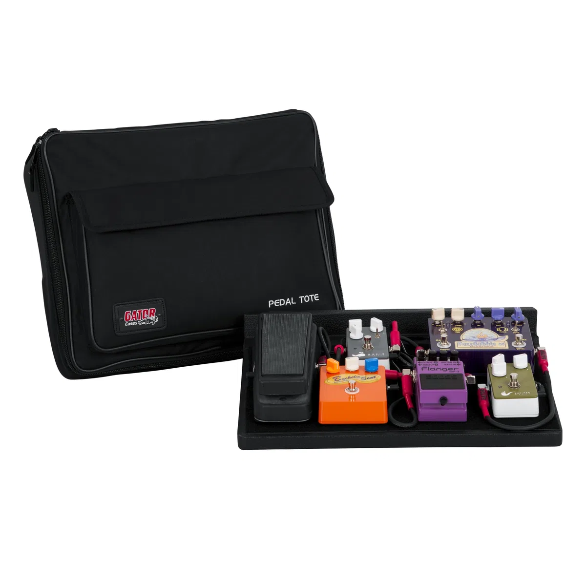 Gator Cases Pedalboard 42 x 30 cm mit Tragetasche – Effektboard für Gitarristen & Bassisten – Aluminium, leicht & robust – inkl. Klettband & Kabelmanagement (Modell GPTBLACK)