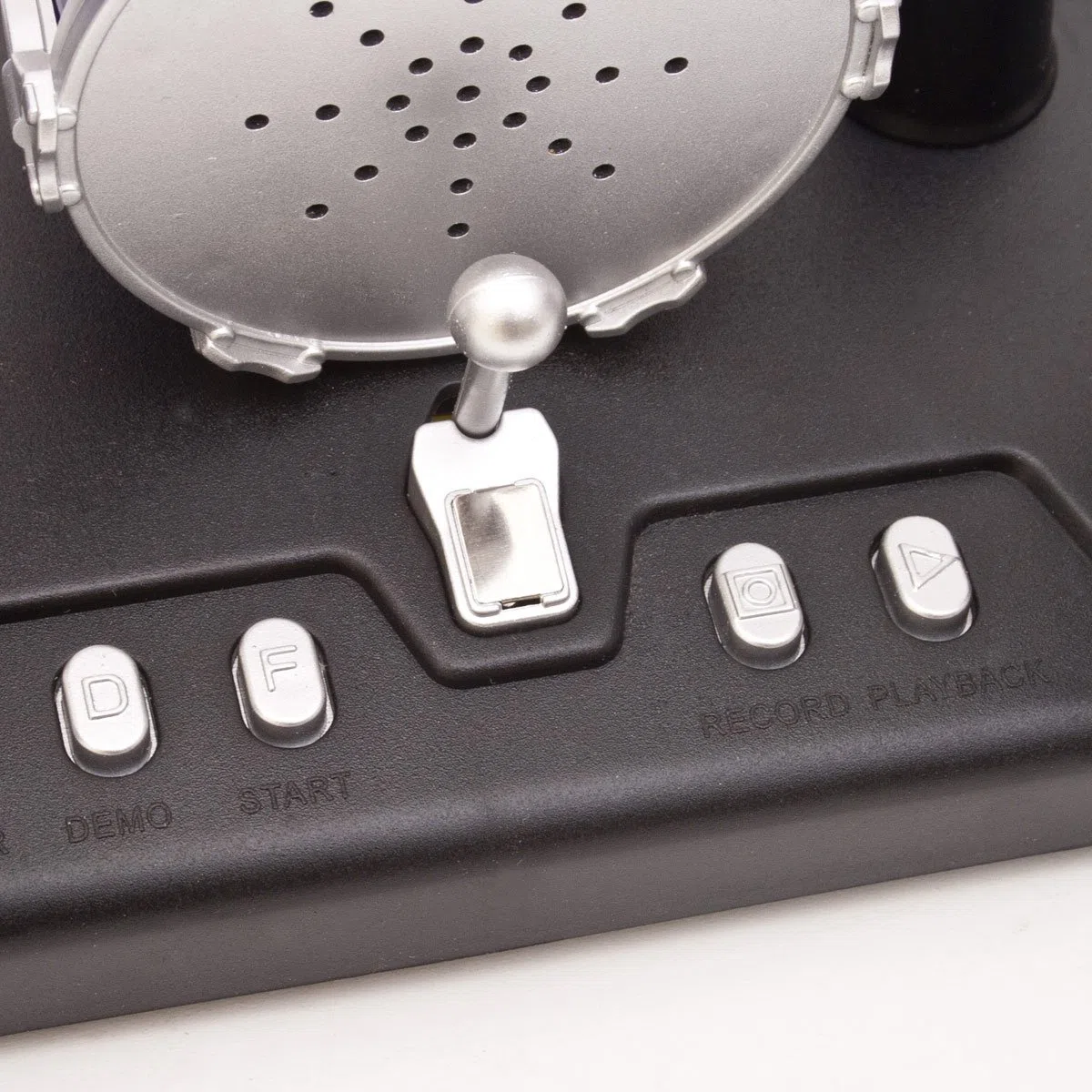 GOODS+GADGETS Elektrisches Mini Schlagzeug - Elektronische Micro Finger-Drums mit Aufnahmefunktion Mini Drum-Kit zum spielen mit den Fingern