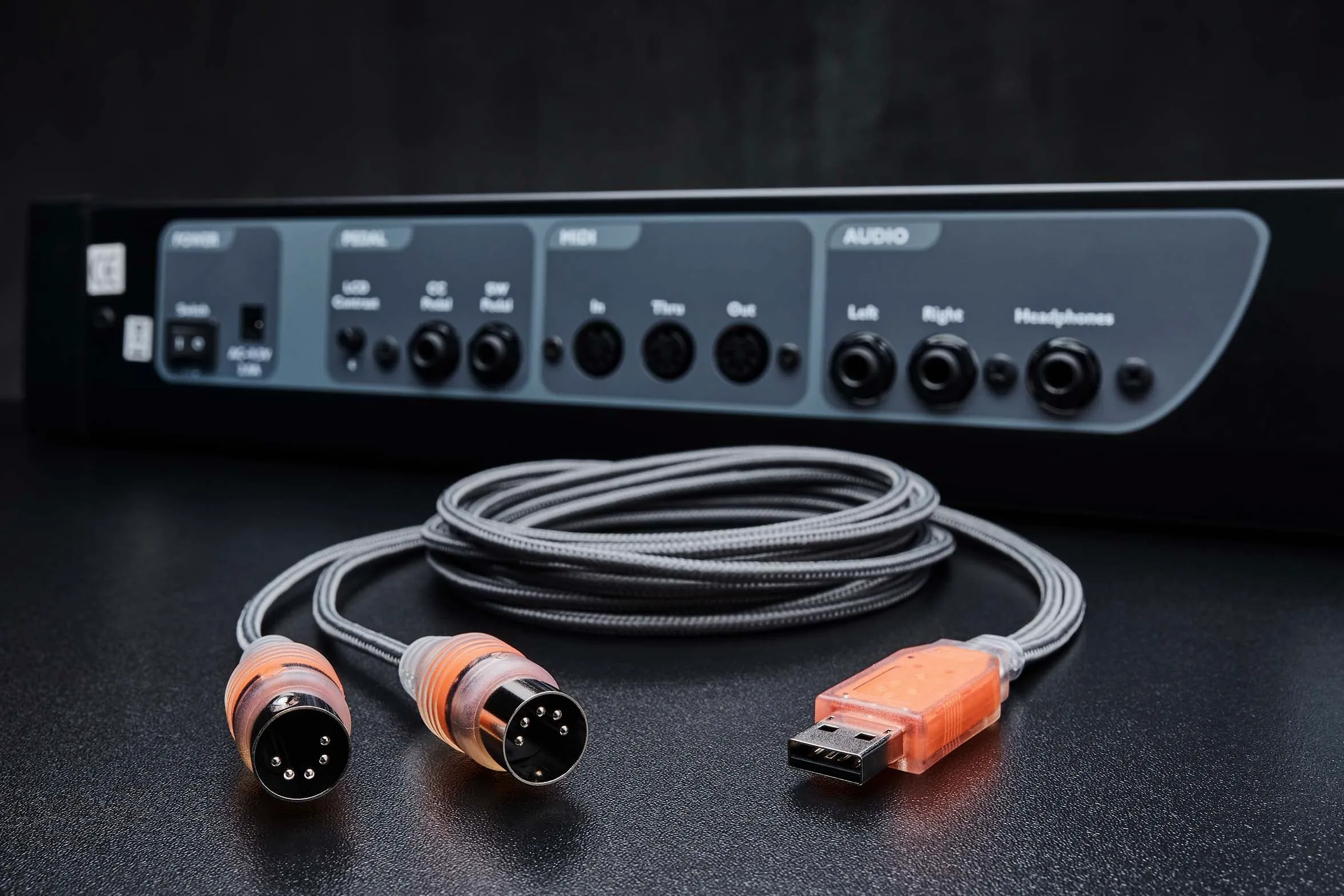 ESI MIDIMATE eX | USB 2.0 MIDI-Kabel mit 2 MIDI-Anschlüssen