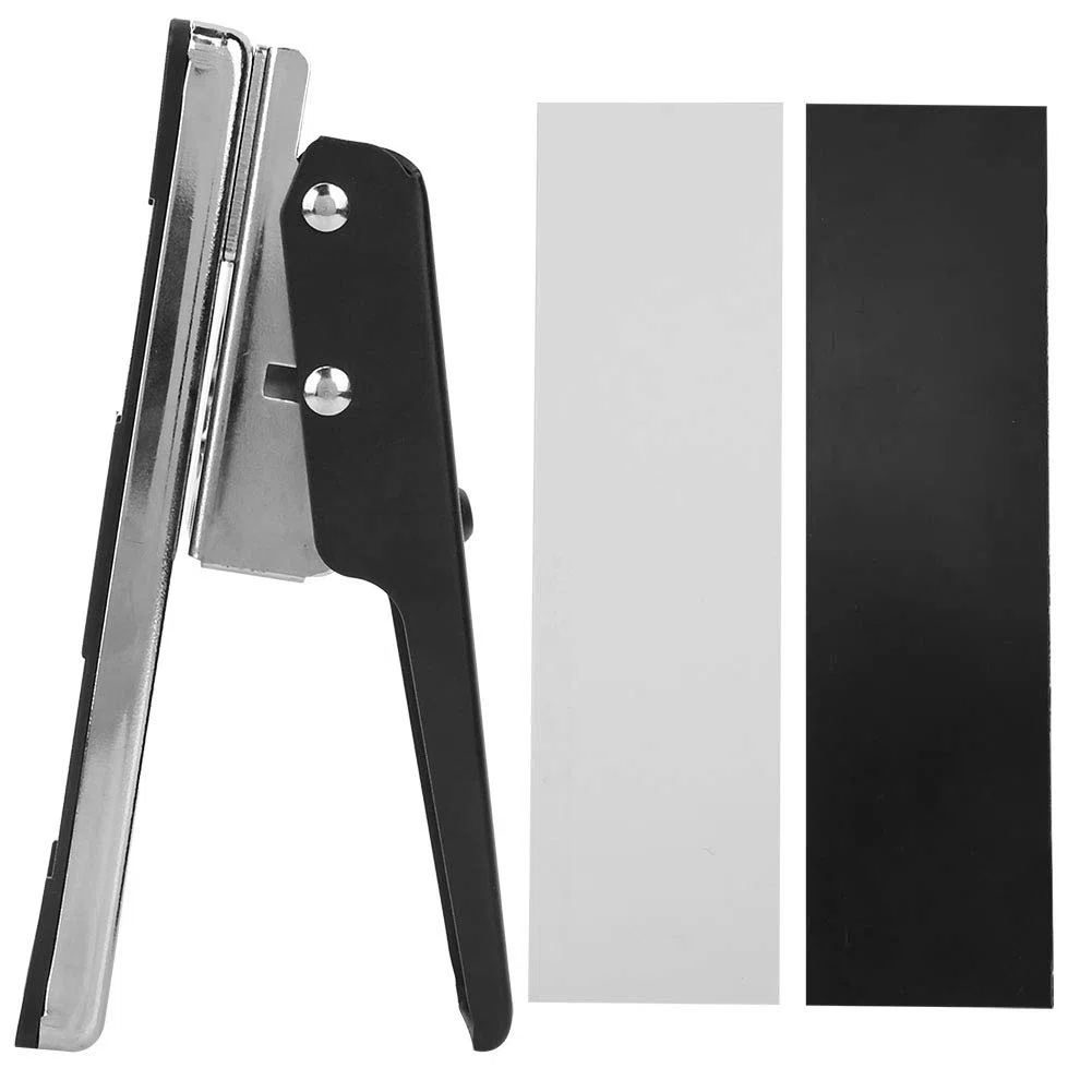 Gitarren-Bass-Plektrum-Pick-Stanzer, Metall-Maker, Robust, Langlebig, für DIY-Gitarren-Pick-Herstellung, Geschenk für -Enthusiasten, Metall + Kunststoff