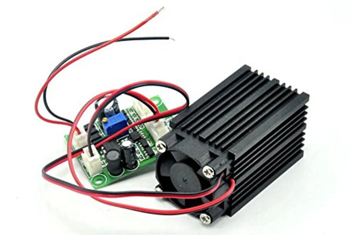 12V Industrie/Labor Laser 450nm 1000mW 1W blaues Diodenlaser-Punkt-Modul mit TTL & Adapter & Langzeitarbeit