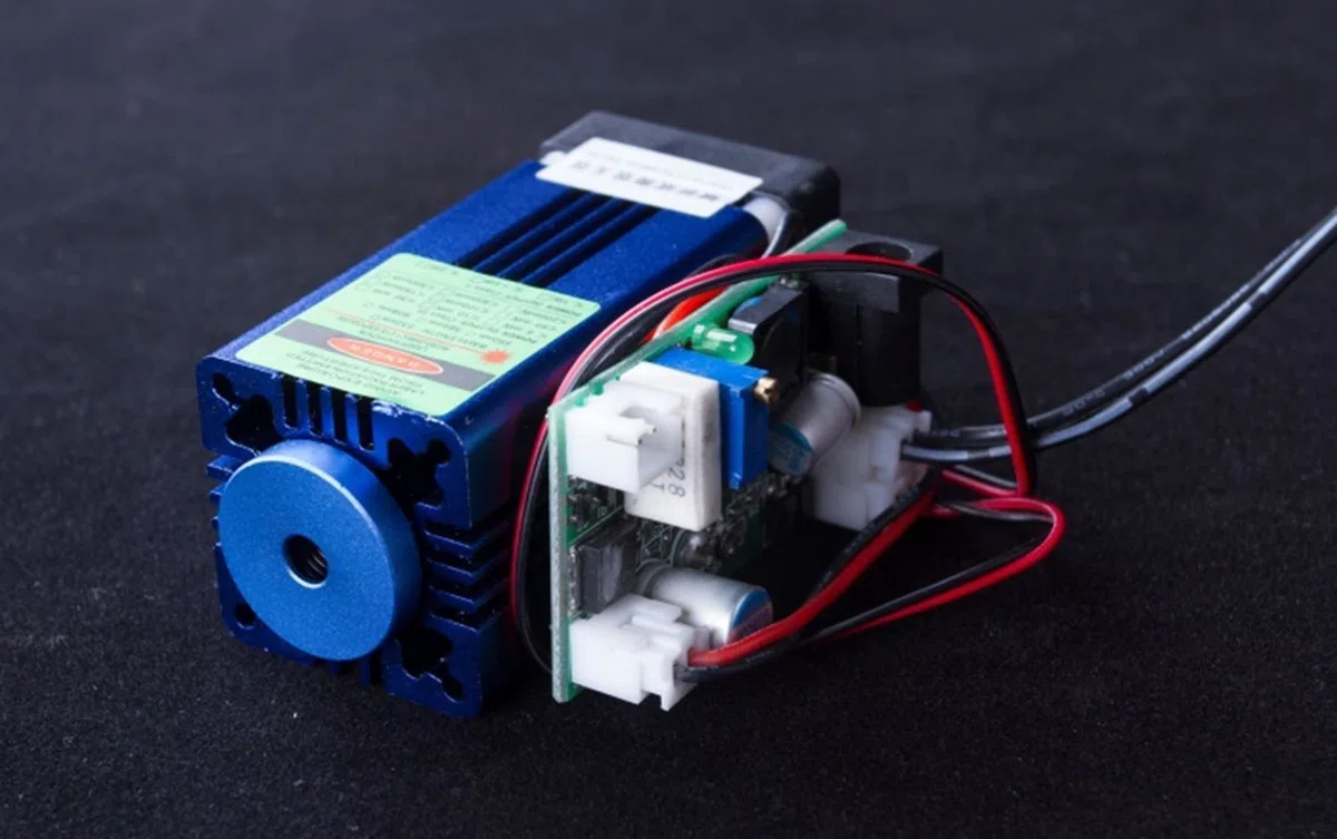 12V TTL Grüne Diode Laser 520nm 50mW Einstellbare Punkt-Laser-Modul/Lüfterkühlung - die lange Zeit