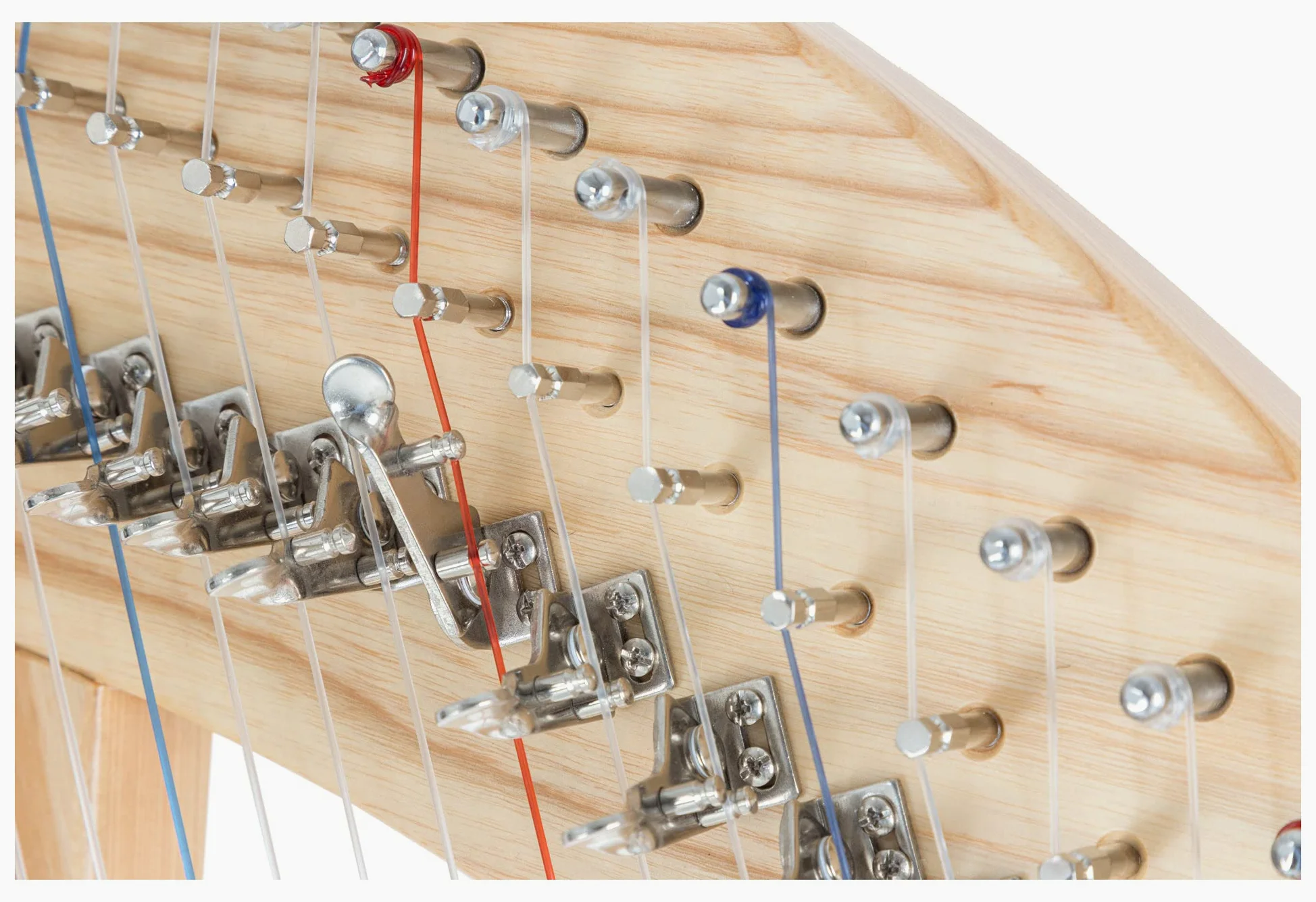 Classic Cantabile H-29 Keltische Harfe 29 Saiten - Celtic Harp mit 29 Saiten - In Es-Dur gestimmt - Mit Halbtonmechanik - Aus Eschenholz - Inklusive Tasche und 2 Stimmschlüssel - Höhe: 101 cm
